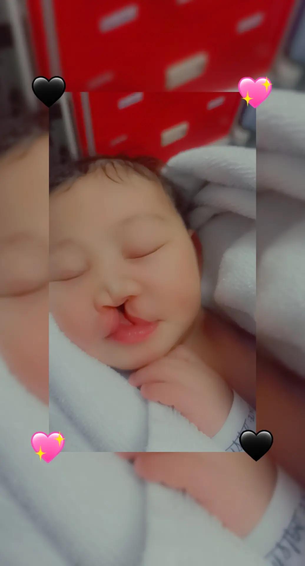 Maria Júlia com a mãe